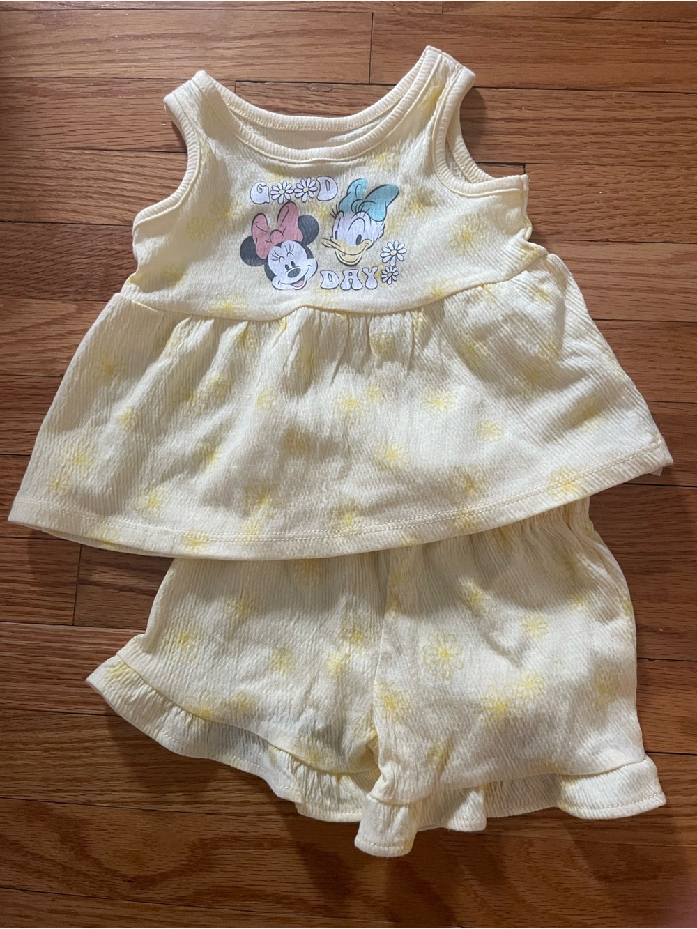 Disney Minnie & Daisy Yellow Two-Piece Baby Set